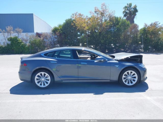 5YJSA1H17EFP33910 Tesla Model S P85
