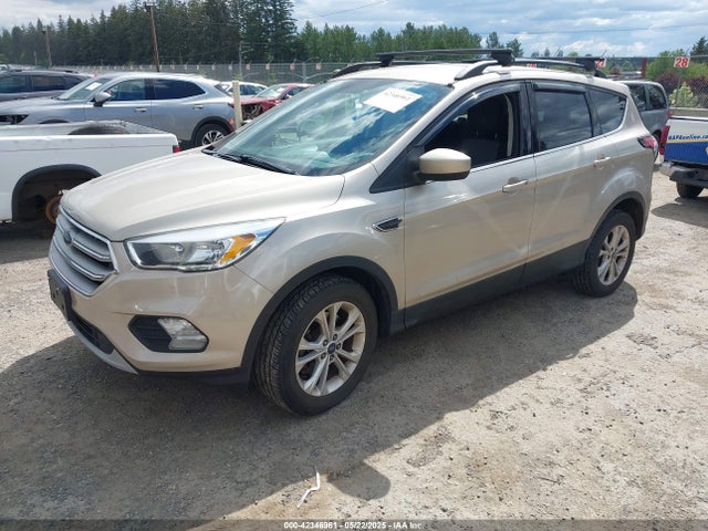 Ford ESCAPE SE 2017 1FMCU9GD7HUC80871 Image 2