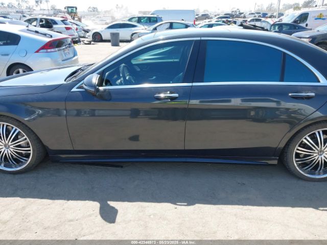 WDDUG8CB7GA255232 Mercedes-Benz S 550