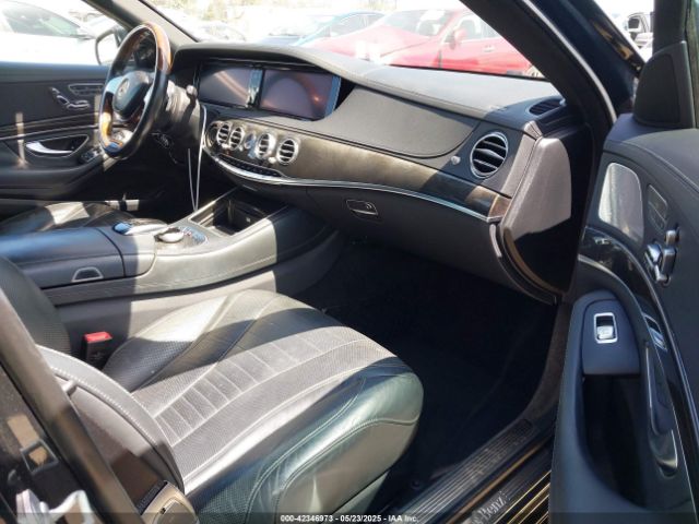 WDDUG8CB7GA255232 Mercedes-Benz S 550