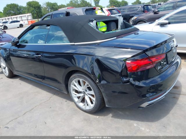 2022 AUDI A5 CABRIOLET WAUWAGF59NN000525 Photo 2