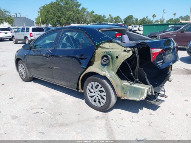 5YFBURHEXKP929493 Toyota COROLLA LE