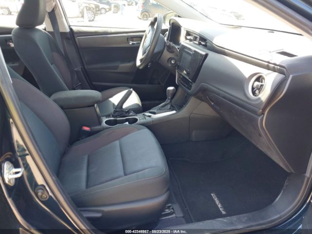 5YFBURHEXKP929493 Toyota COROLLA LE