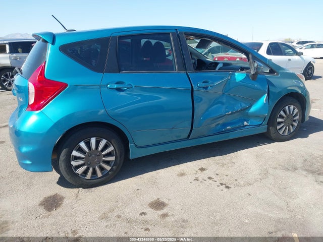 Nissan 2016 2016 3N1CE2CP3GL397299 Image 4