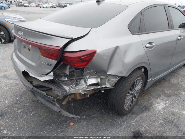 3KPF54AD1NE504141 KIA mpi nu
