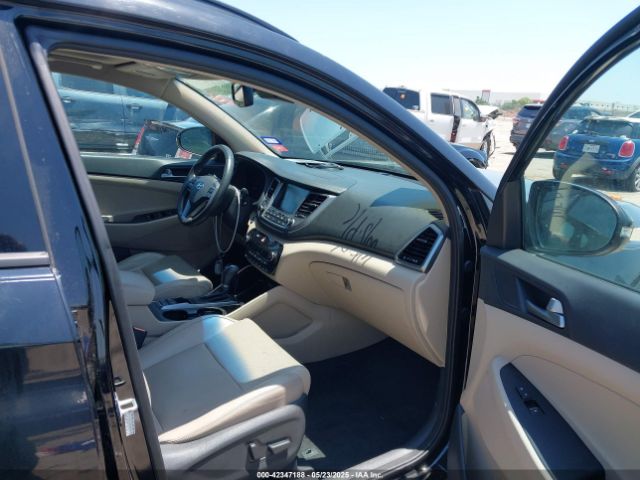 2016 HYUNDAI TUCSON KM8J3CA22GU095172 Photo 4