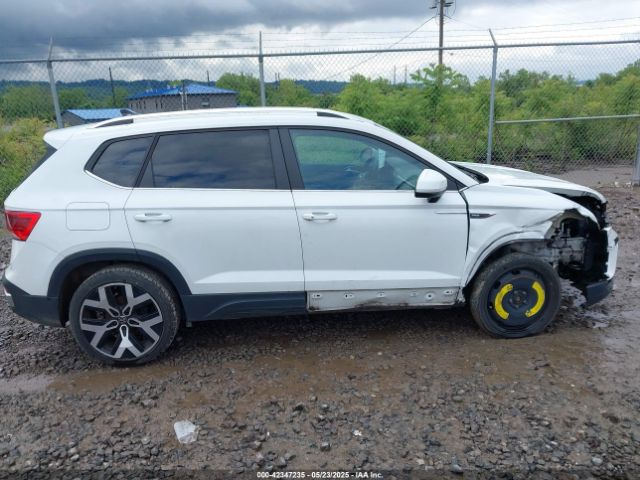 3VVJX7B23NM020157 Volkswagen Taos 1.5t Sel