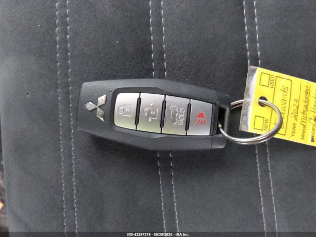 2023 MITSUBISHI OUTLANDER JA4J4UA84PZ051523 Photo 10
