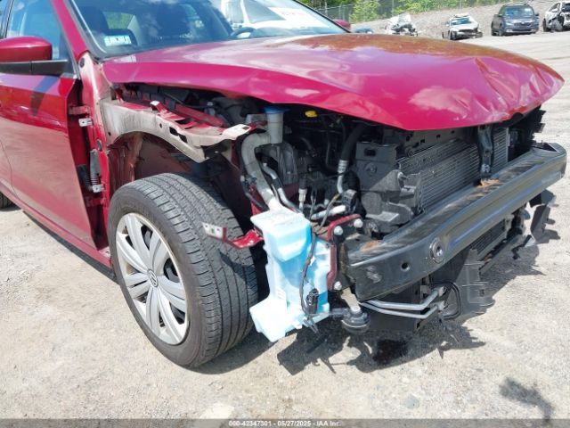 3VW2B7AJ0HM389750 Volkswagen Jetta 1.4t S