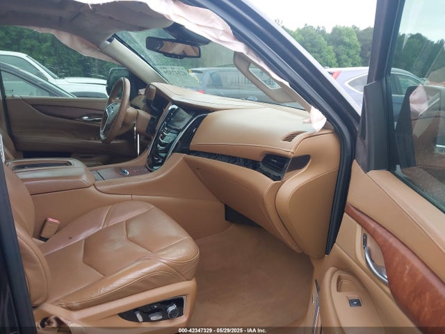 2016 CADILLAC ESCALADE ESV 1GYS4KKJ1GR104298 Photo 4