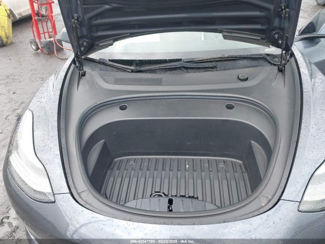 5YJ3E1EA5PF384620 Tesla 2023