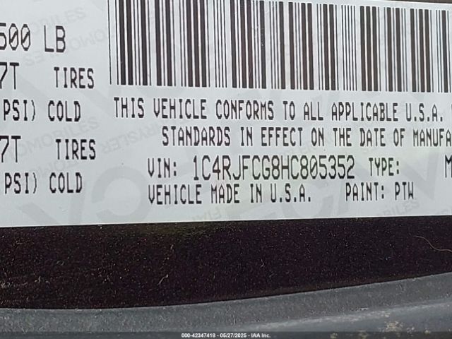 1C4RJFCG8HC805352 Jeep Grand Cherokee Overland 4x4
