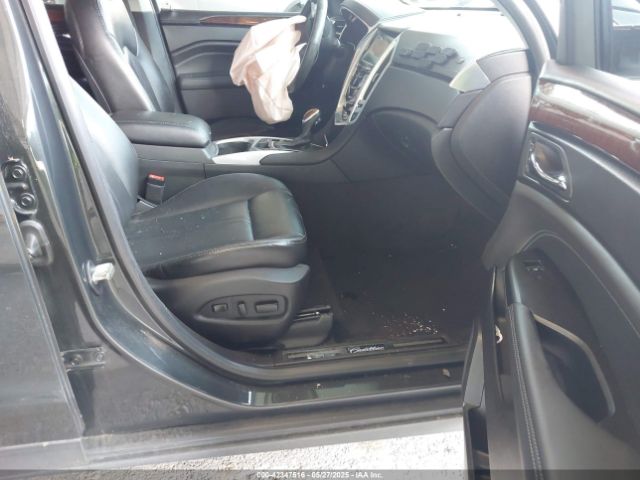 3GYFNEE39GS555747 Cadillac Srx Luxury Collection