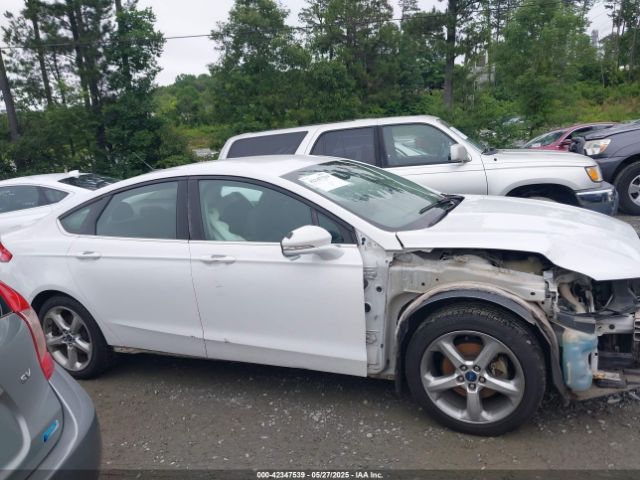3FA6P0H71GR162985 Ford FUSION SE