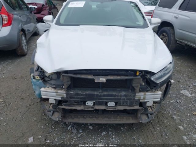 3FA6P0H71GR162985 Ford FUSION SE