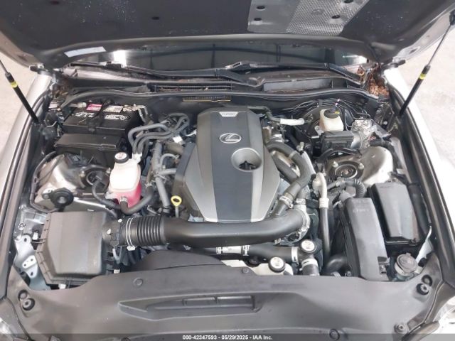 2016 LEXUS IS 200T JTHBA1D28G5032049 Photo 9