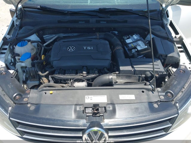 3VWD17AJ8HM313527 Volkswagen Jetta 1.8t Sport