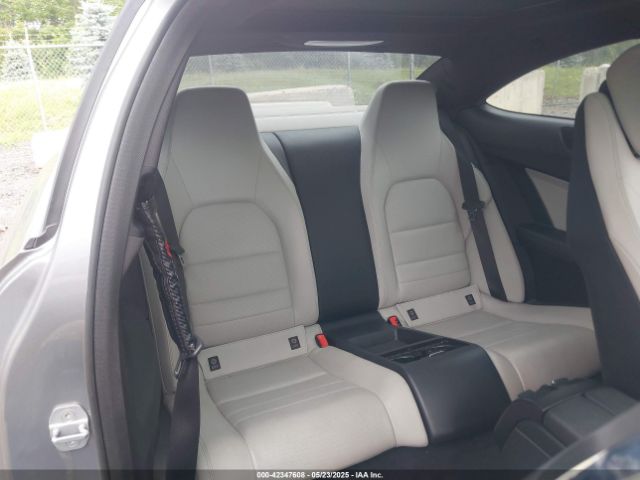 2012 MERCEDES-BENZ C 250 WDDGJ4HB5CF745892 Photo 7