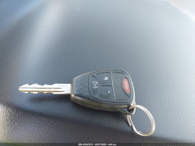 1C4NJPFB0GD589722 Jeep Patriot Latitude