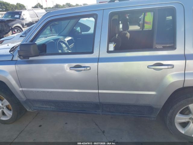 1C4NJPFB0GD589722 Jeep Patriot Latitude