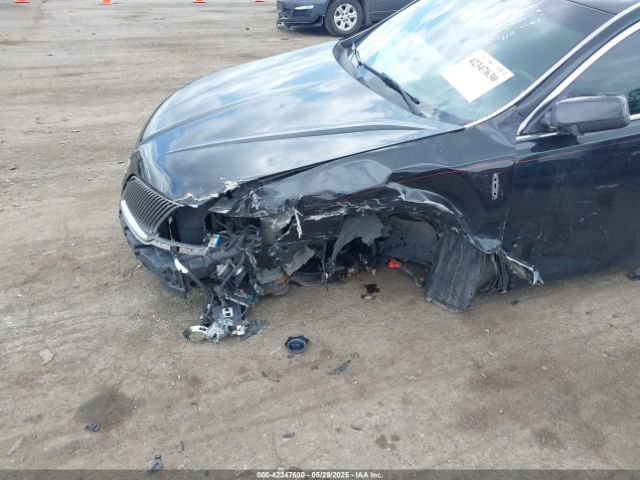 1LNHL9EKXEG612063 Lincoln MKS