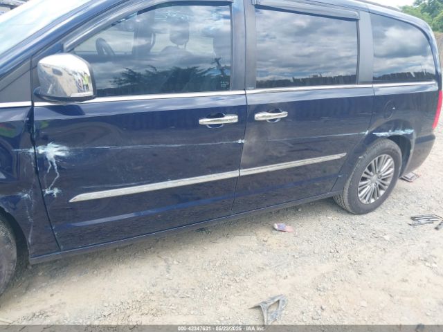 2C4RC1CG6ER200200 Chrysler Town & Country Touring-l