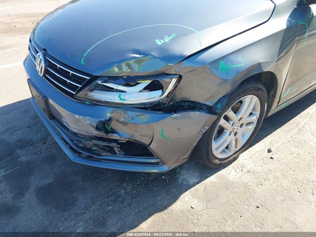 3VW2B7AJ9JM260671 Volkswagen Jetta 1.4t S