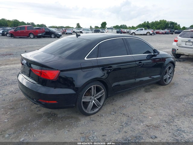 2016 AUDI A3 WAUC7GFFXG1006905 Photo 3