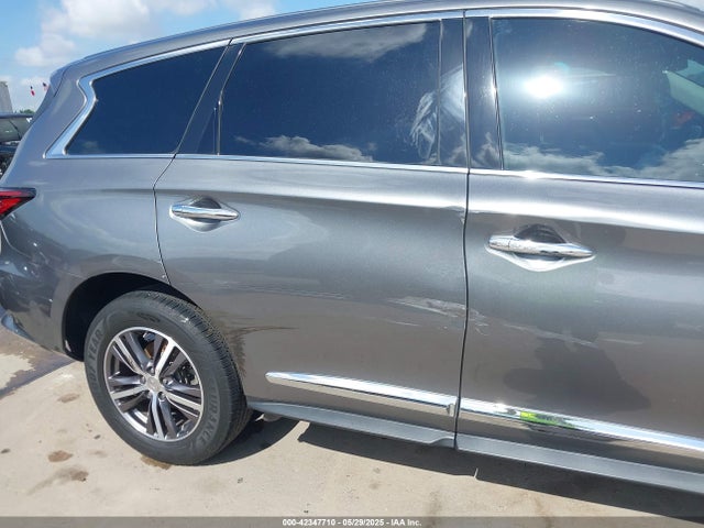 Infiniti 2018 2018 5N1DL0MM7JC503560 Image 18