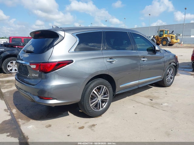 Infiniti 2018 2018 5N1DL0MM7JC503560 Image 4