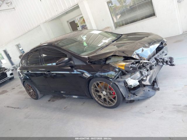 1FADP3L98GL279947 Ford FOCUS ST