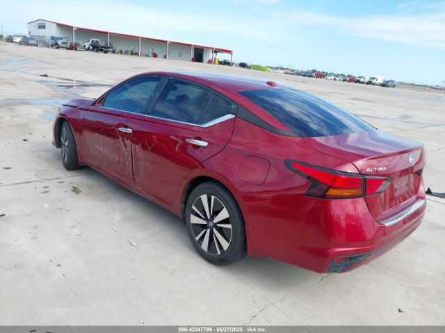 1N4BL4DV3NN409915 Nissan 2022