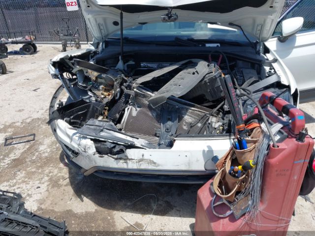 3VV2B7AX5KM005722 Volkswagen Tiguan