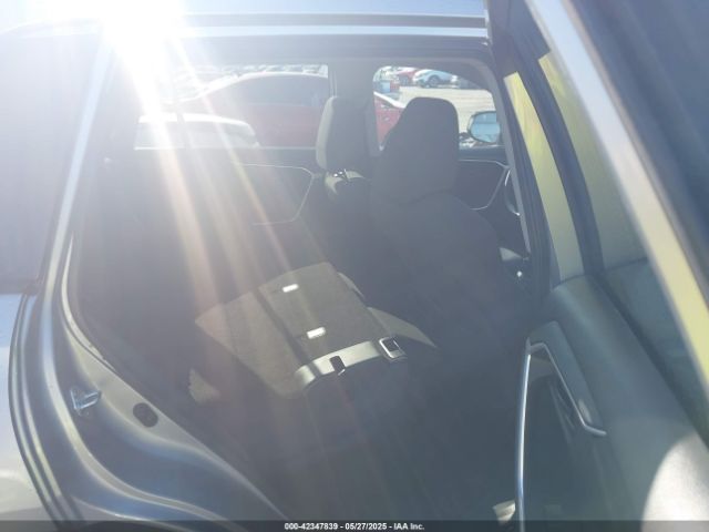 2021 TOYOTA RAV4 2T3H1RFV6MW137050 Photo 7