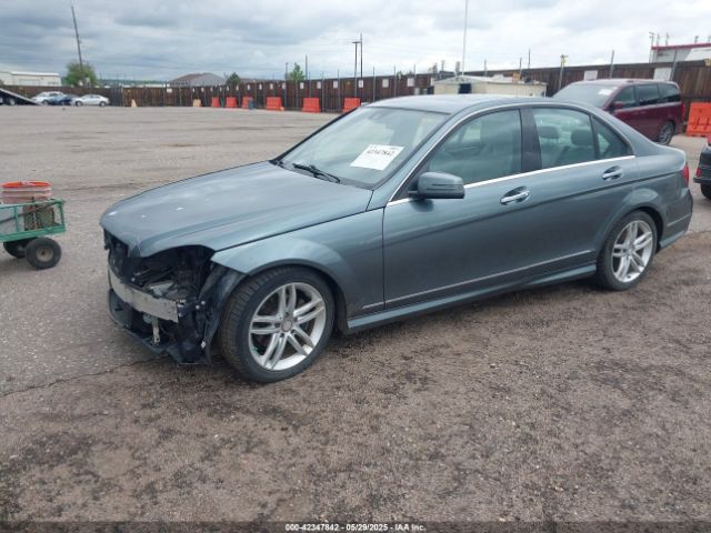 2012 MERCEDES-BENZ C 300 WDDGF8BB6CA697821 Photo 1