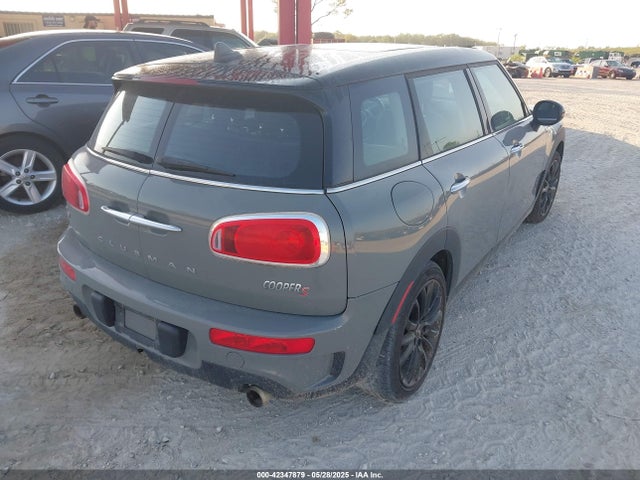 Mini Clubman Cooper S 2017 WMWLN9C33H2E49598 Image 4