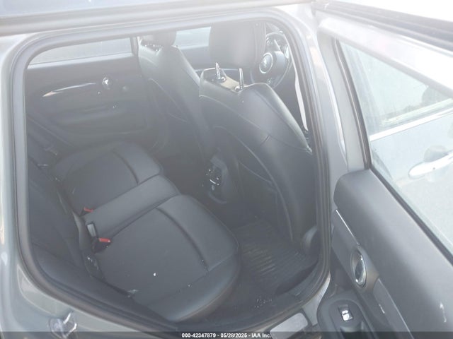 Mini Clubman Cooper S 2017 WMWLN9C33H2E49598 Image 8