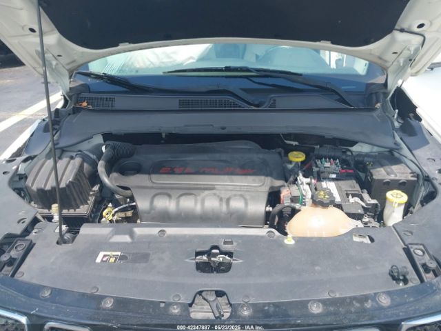 2019 JEEP COMPASS 3C4NJCCBXKT725774 Photo 9