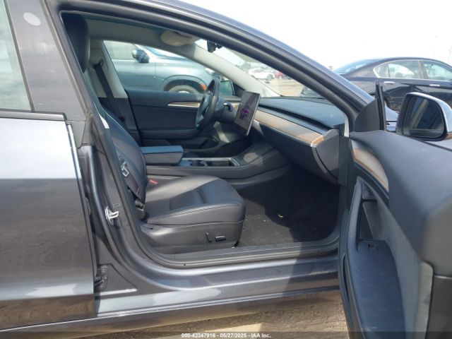 5YJ3E1EAXPF661052 Tesla Model 3 Rear-wheel Drive