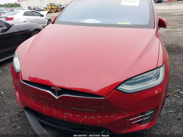 2017 TESLA MODEL X 5YJXCBE40HF055820 Photo 9