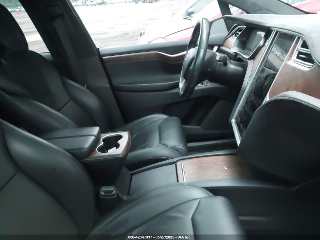 2017 TESLA MODEL X 5YJXCBE40HF055820 Photo 4