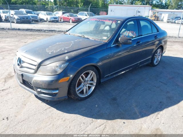 2013 MERCEDES-BENZ C 250 WDDGF4HB1DR262921 Photo 1