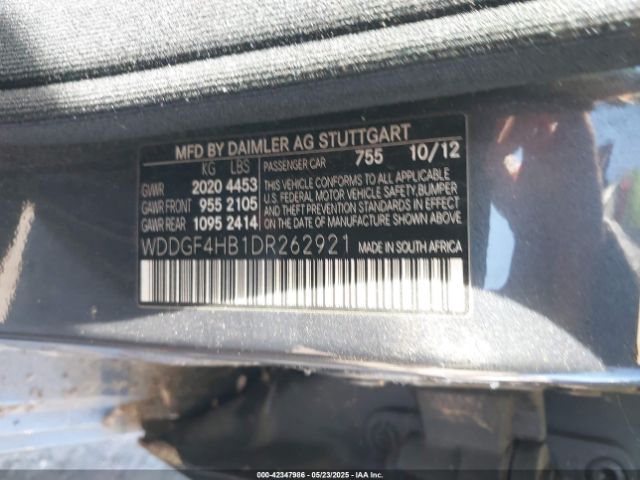 2013 MERCEDES-BENZ C 250 WDDGF4HB1DR262921 Photo 8