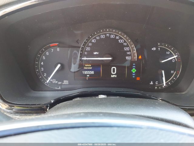 1GYKNARS5HZ108815 Cadillac Xt5 Standard