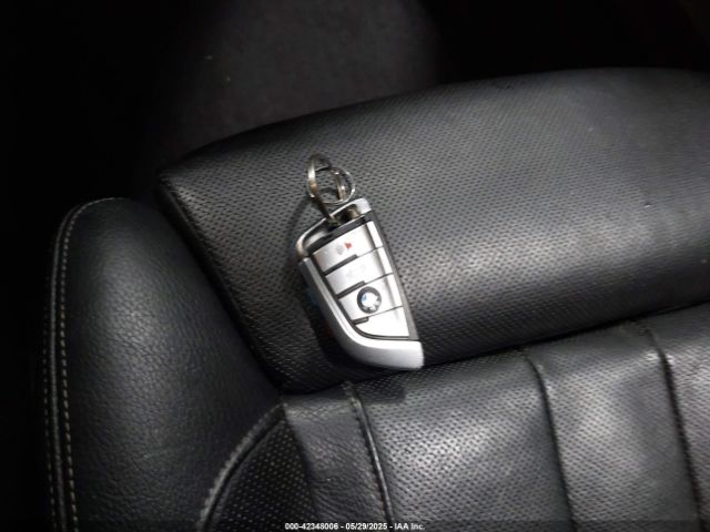 2019 BMW 740I WBA7E4C58KGV70088 Photo 10