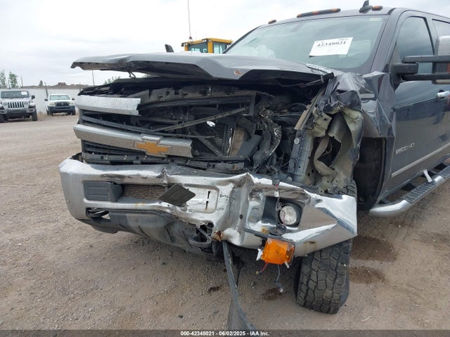 1GC1KWE87GF153093 Chevrolet Silverado 2500hd Ltz