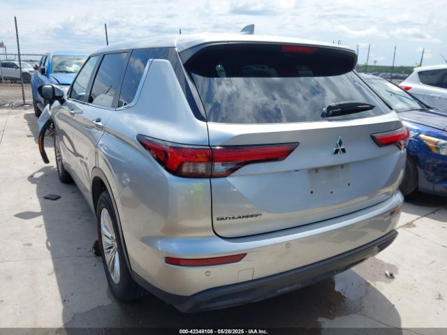 2022 MITSUBISHI OUTLANDER JA4J3TA84NZ015888 Photo 2