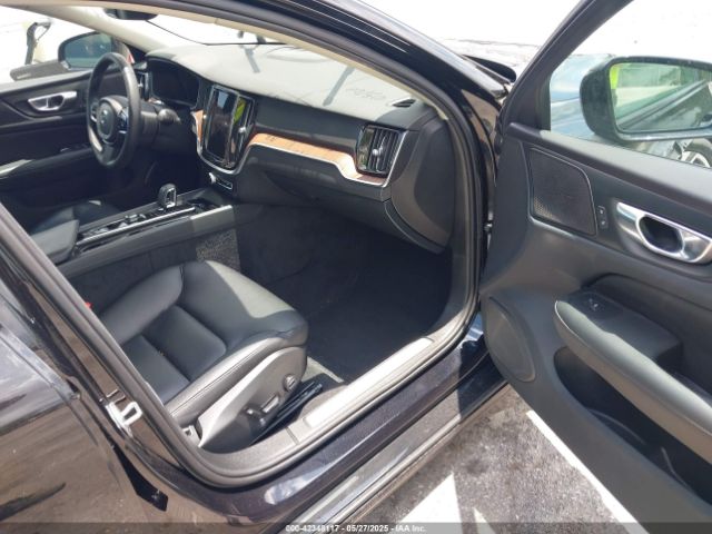 2024 VOLVO S60 7JRL12FL0RG287417 Photo 4