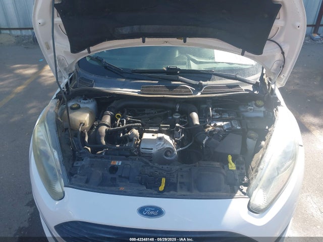Ford 2015 2015 3FADP4BE7FM130592 Image 10