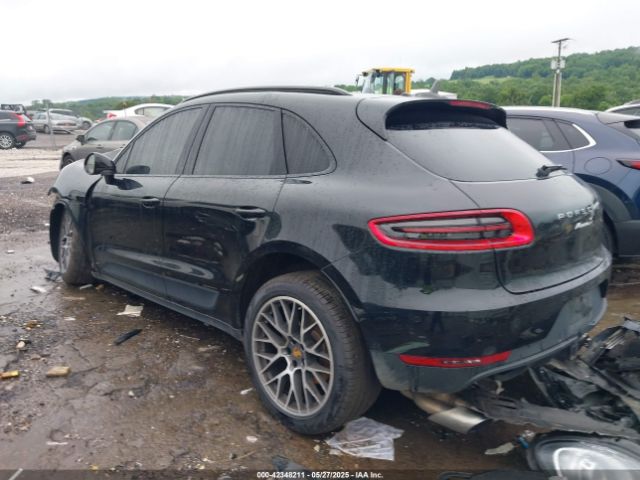 2018 PORSCHE MACAN WP1AB2A53JLB38537 Photo 2